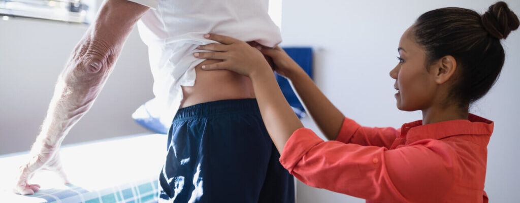 How to Tell If Your Pain Symptoms Are the Result of a Sprains or a Strains