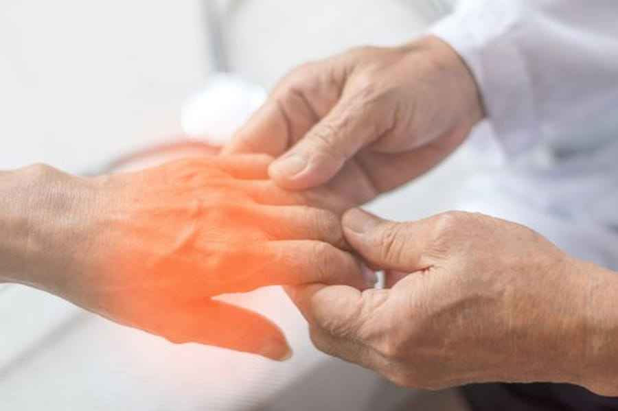 Top Signs of Diabetic Neuropathy (And Why You Shouldn’t Ignore Them)
